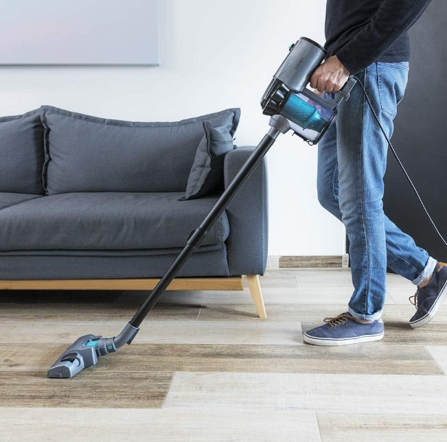 Cecotec Conga Thunderbrush 560